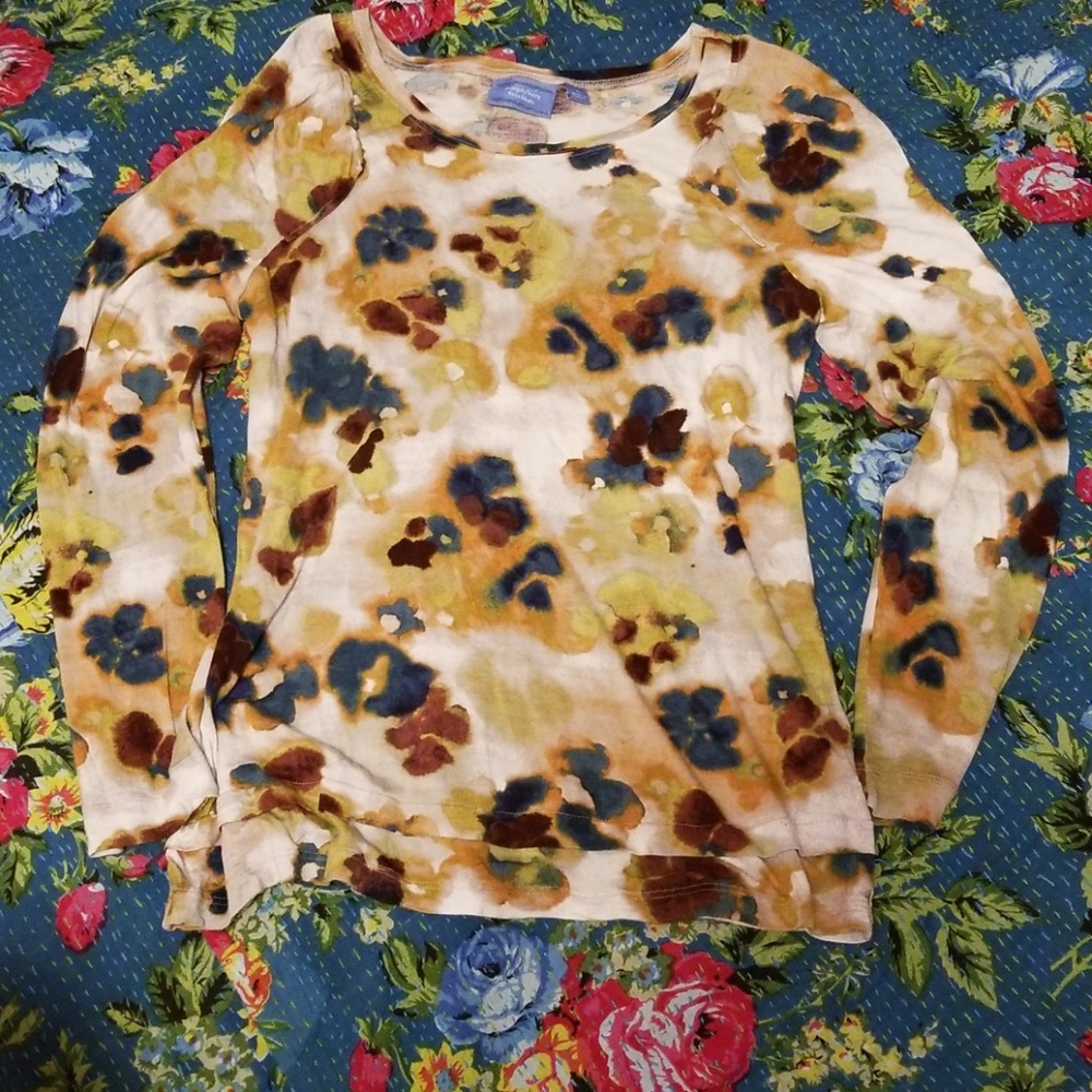 Simply Vera Floral Top